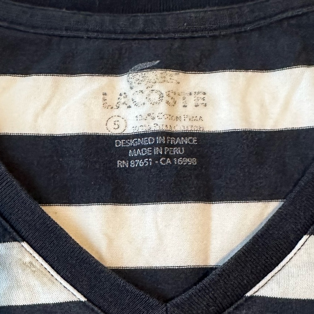 Men’s Lacoste, V-neck T-shirt - Picture 8 of 9